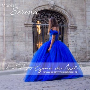 robe de mariée princesse femme bleu roi ultra volume